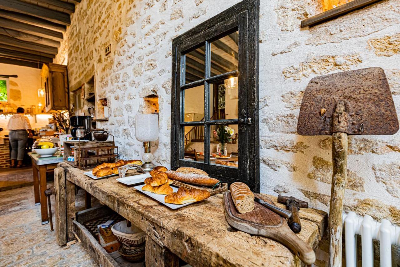 Le Domaine Des Carriers Bed and Breakfast Chevroches Εξωτερικό φωτογραφία